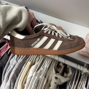 Adidas spezials